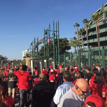 anaheim stadium angel