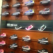 nike factory outlet near me