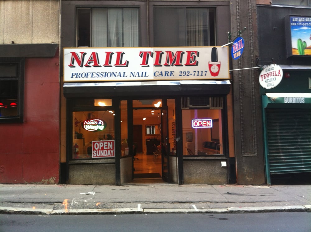 Nail Shop Downtown Stockton