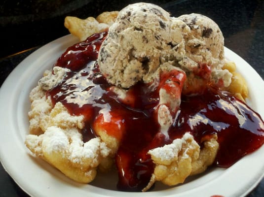 FUNNEL CAKE W/ COOKIES N CREAM ICE CREAM!