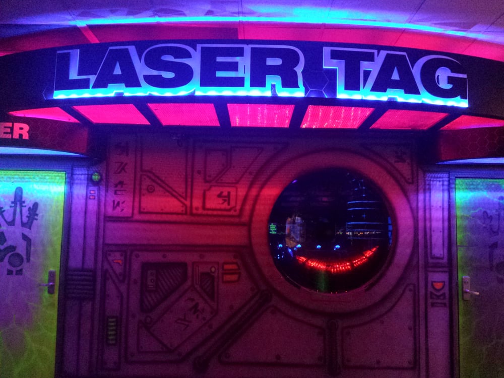 Lazer X At Country Club Lanes Amusement Parks ArdenArcade