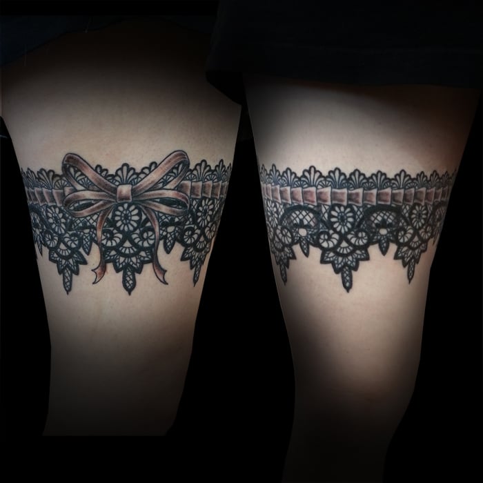 picstitch of lace garter around leg by joe paul yelp picstitch of lace garter around leg by joe paul yelp