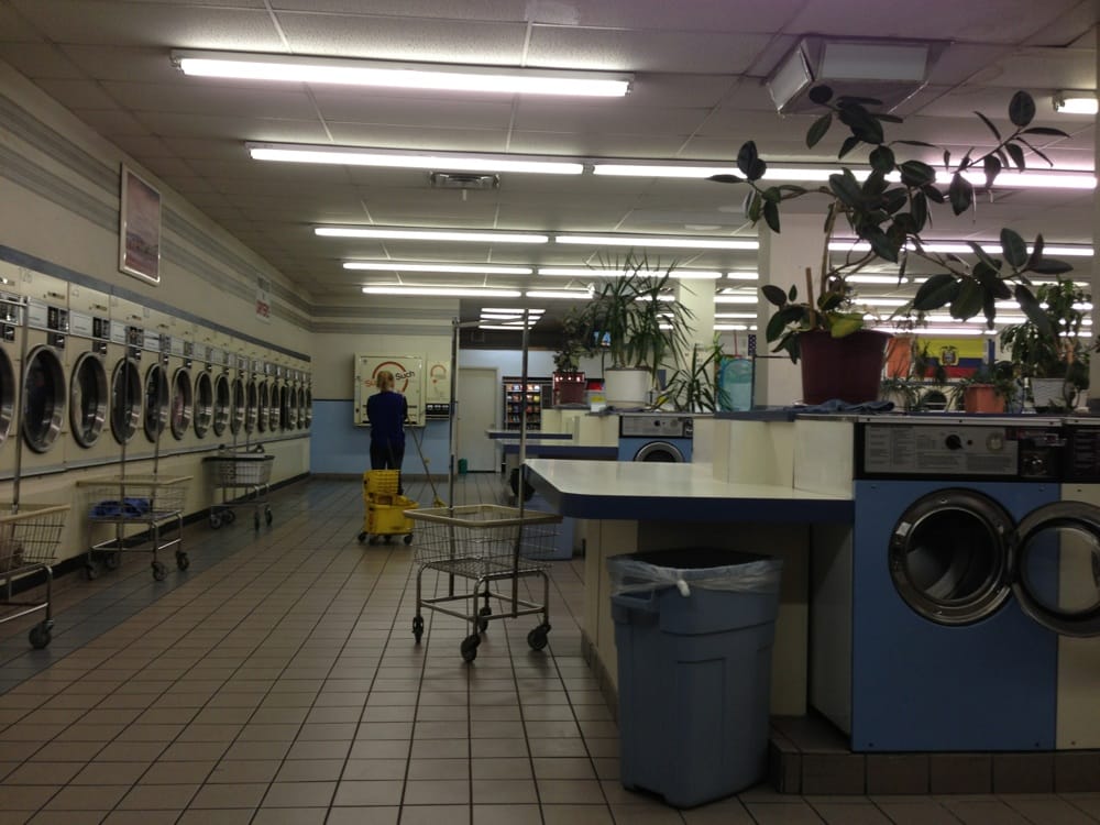 coin laundry near me