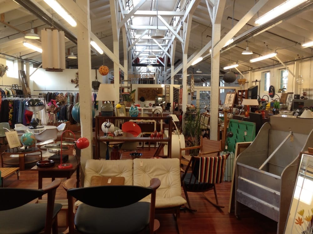 Oak Street Vintage Antiques 152 W 5th Ave Eugene, OR Reviews