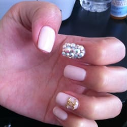 Marie NAILS logo