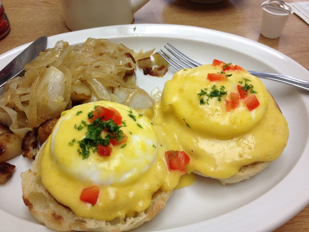Village Green Restaurant 23 Photos Breakfast & Brunch 120 N