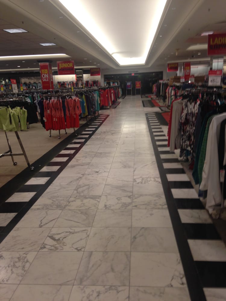 Dillard’s 11 Photos Accessories West Oaks Houston, TX Reviews