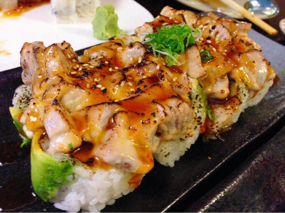 Satomi Sushi - Dunno the name. Tempura shrimp and avocado and crab topped with broiled tuna. Yumz. - Fremont, CA, United States