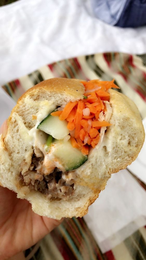 Banh Mi Place