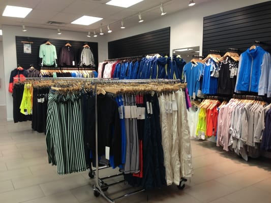 3 items · Find 11 listings related to Lululemon Outlet in Houston on andries.ml See reviews, photos, directions, phone numbers and more for Lululemon Outlet locations in Houston, TX. Start your search by typing in the business name below.