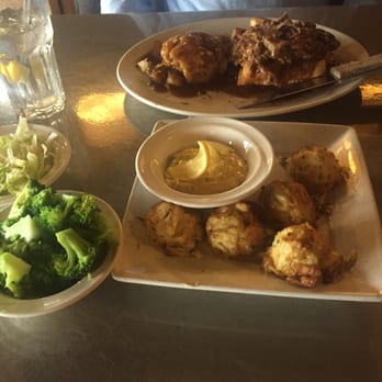 Pappas Restaurant and Sports Bar - 56 Photos & 101 Reviews - American