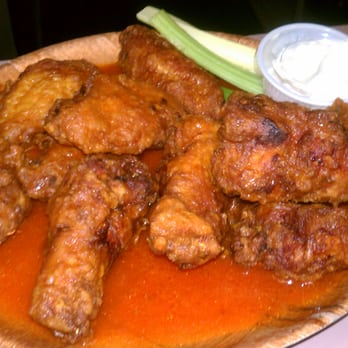Tarks Of Dania Beach - Dania Beach, FL, United States. Best wings in the area