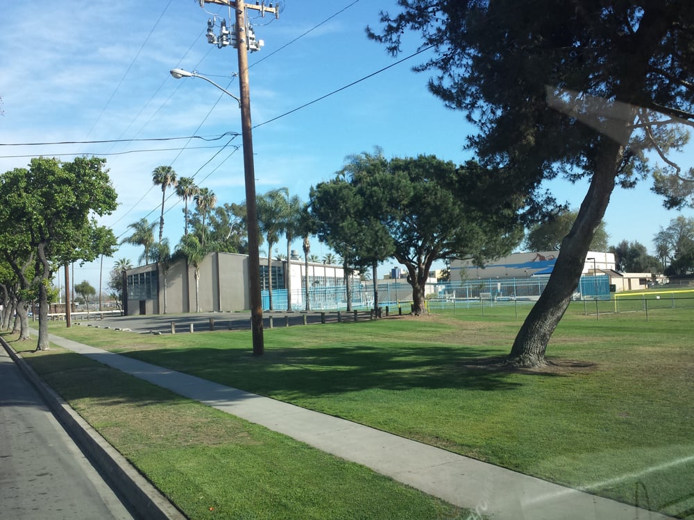 Thompson Park Parks Bellflower, CA, United States Reviews