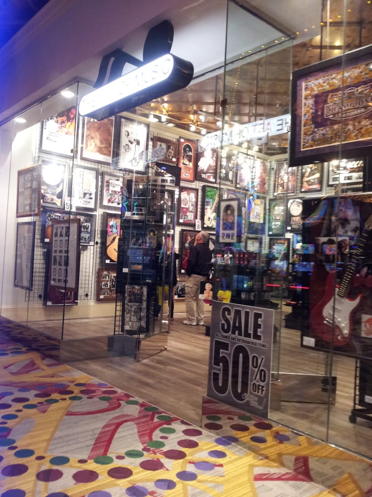Restaurants around harrah's casino new orleans