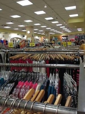 papayas-clothing-store.jpg