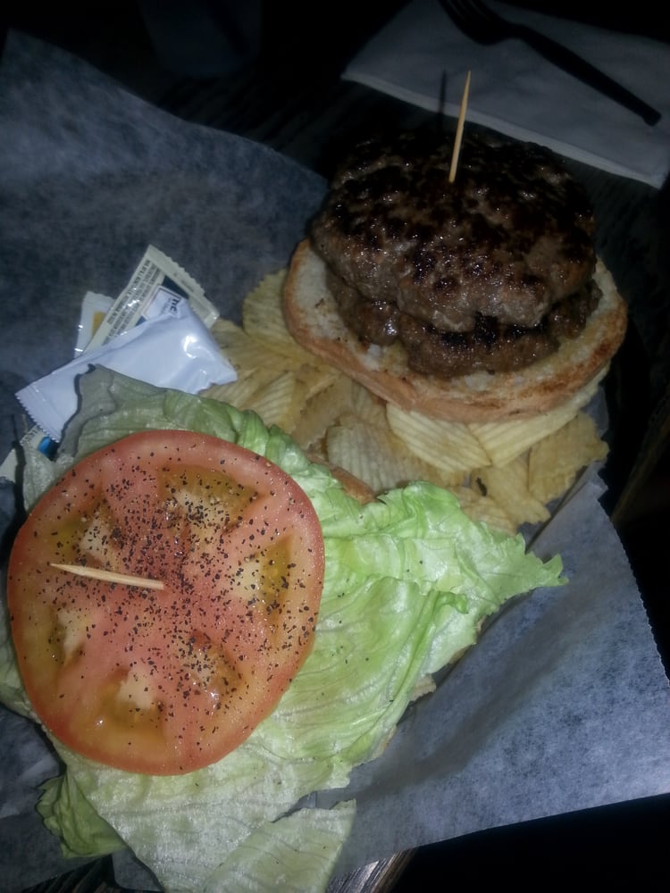 Trusty’s FullServe Bar Dive Bars Washington, DC Yelp