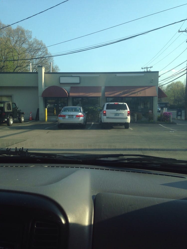 Tommy’s Pizza Pizza 870 Oaklawn Ave Cranston, RI Reviews