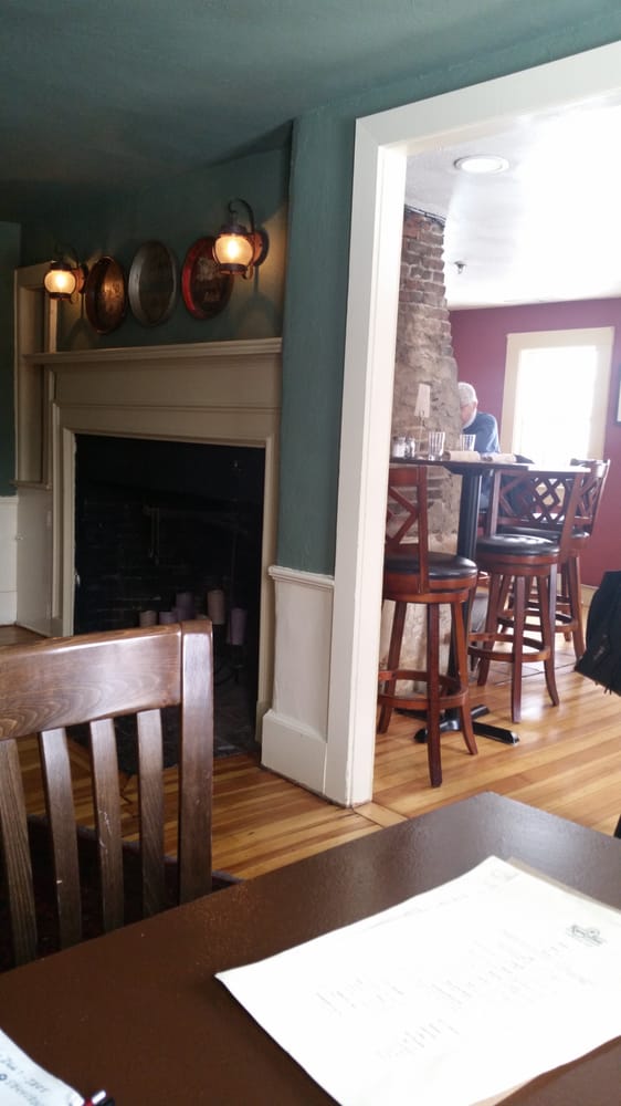 Rapscallion Table & Tap 34 Photos Breweries Acton, MA Reviews