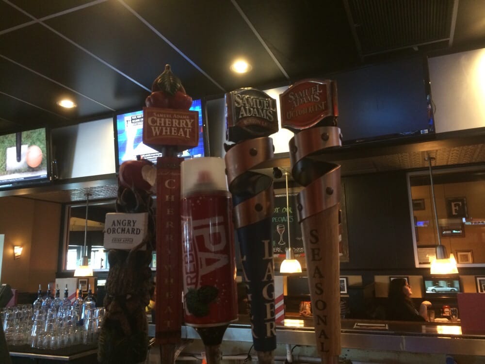 TGI Friday’s 10 Photos Sports Bars Cheektowaga, NY Reviews