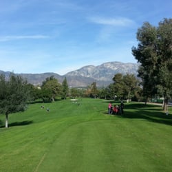hill country club cucamonga rancho par 6th yard hole dustin