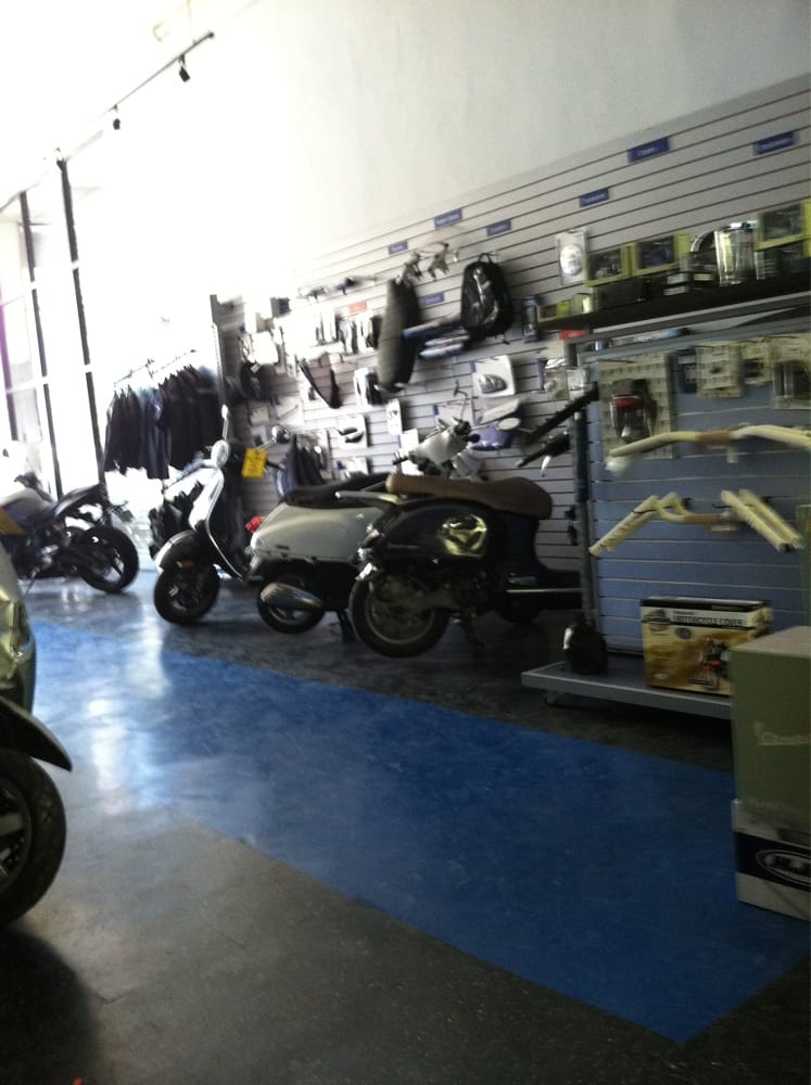 4 wheel moped scooters melbourne, vespa dealers los angeles zoo, bruno