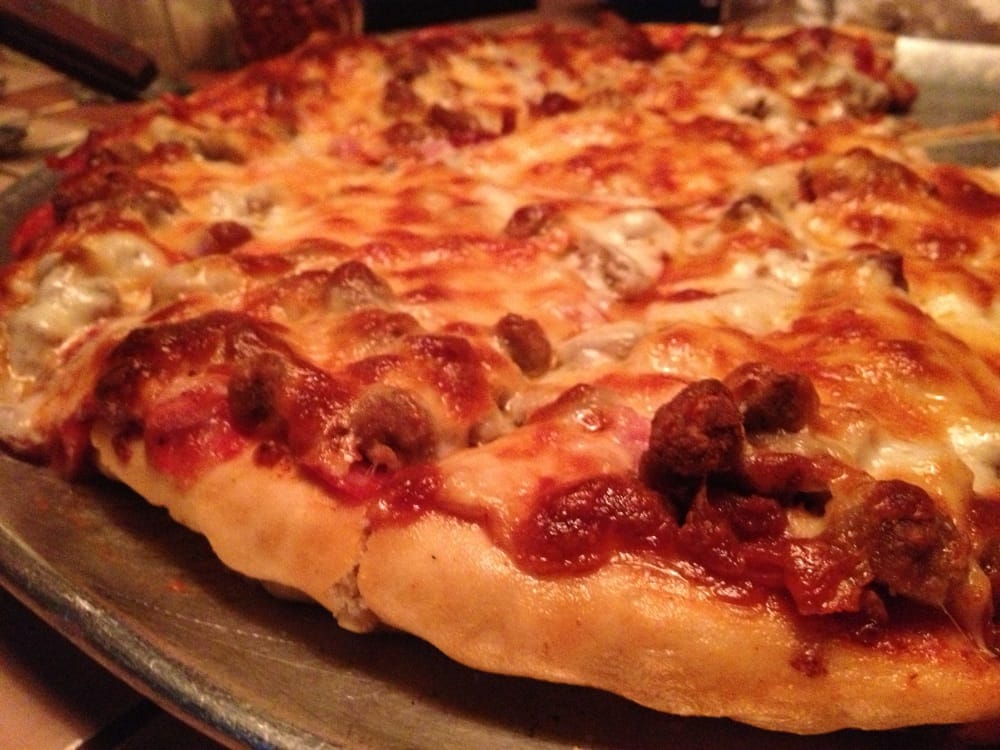 Tommy’s Famous A Pizzeria Pizza Mountain View, AR Reviews