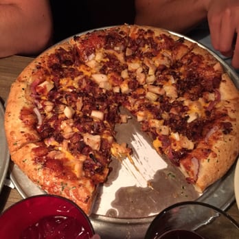 hound dogs pizza hounddog s three degree pizza 71 photos 333 reviews pizza hound dogs pizza hounddog s three degree pizza 71 photos 333 reviews pizza