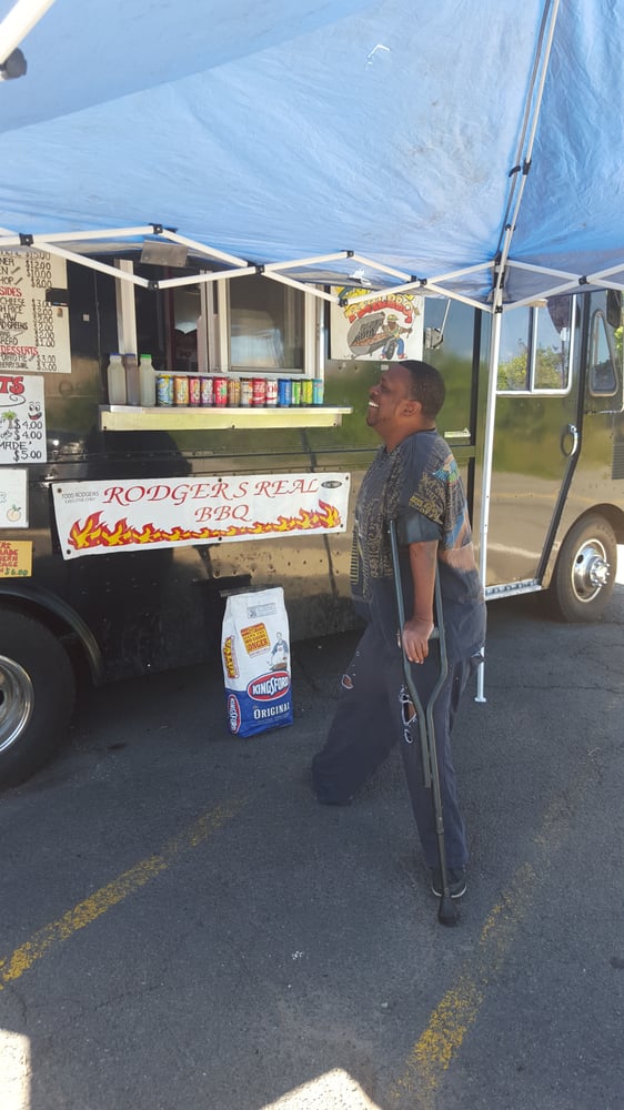 Rodgers Real BBQ 18 Photos Food Trucks 1400 Rahway Ave