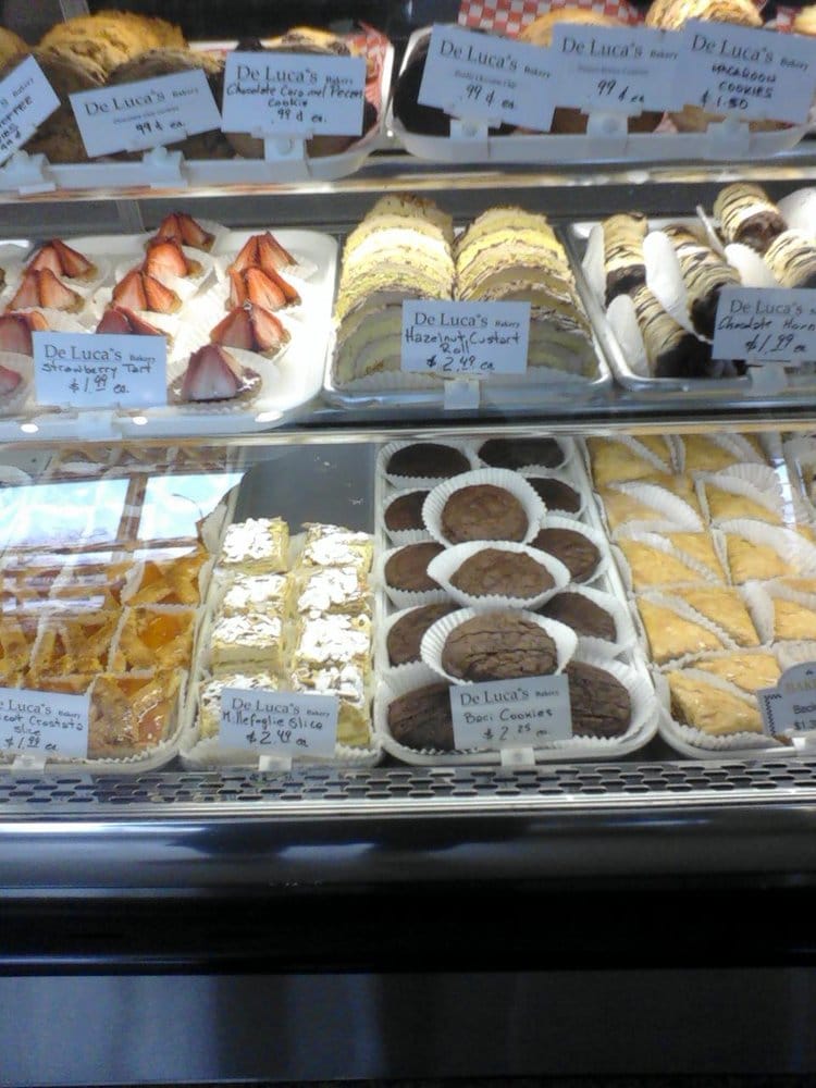 De Luca’s Specialty FoodsCooking School Restaurant Grocery 950