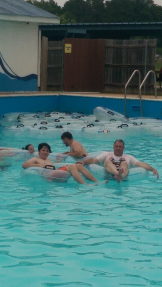 Splash Kingdom Waterpark Amusement Parks 7670 W 70th St