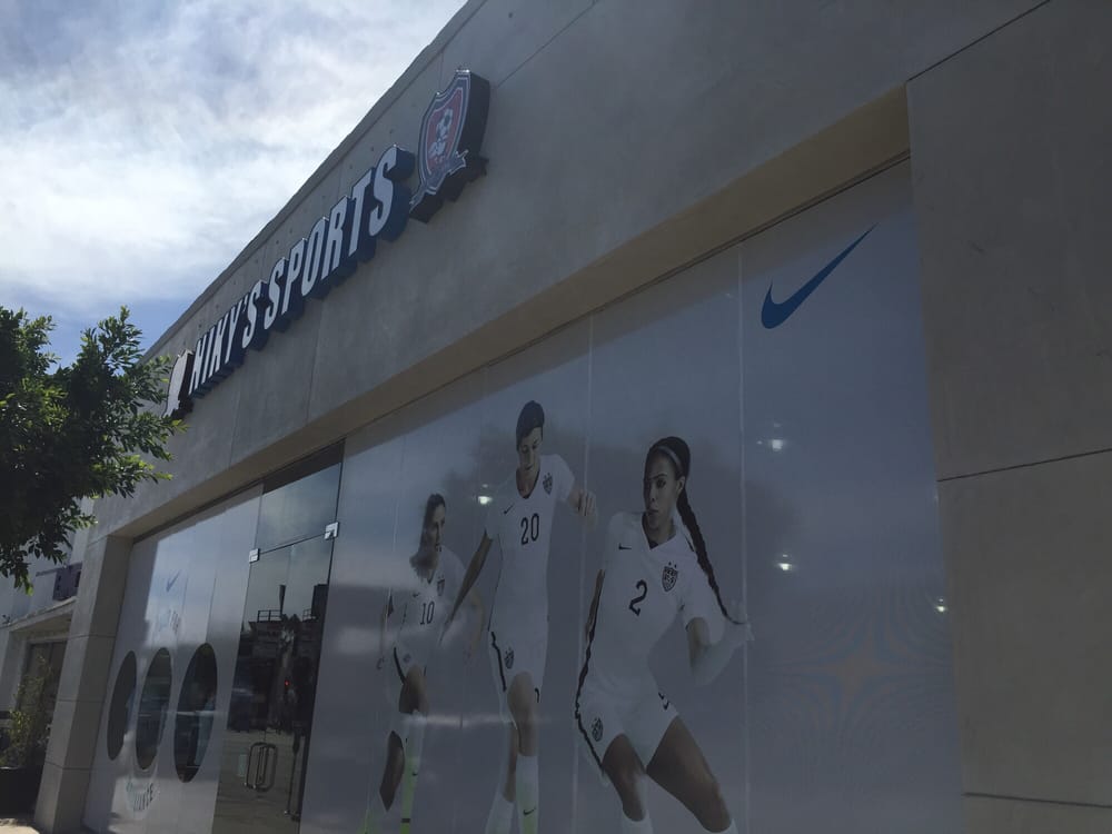 nikys soccer store