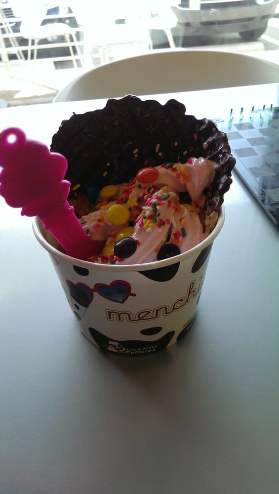 Menchie’s Germantown Station Ice Cream & Frozen Yogurt Cordova