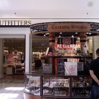 Stoneridge Mall Pleasanton CA