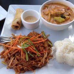 Krua Thai Family Kitchen logo