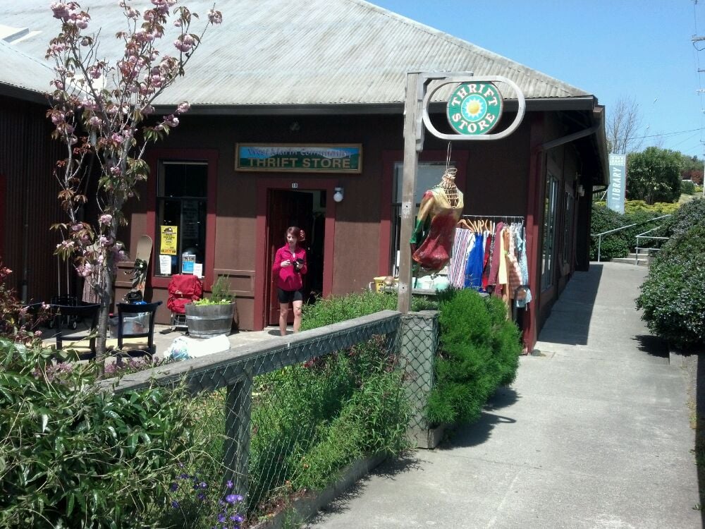 West Marin Community Thrift Shop Thrift Stores Point Reyes Station