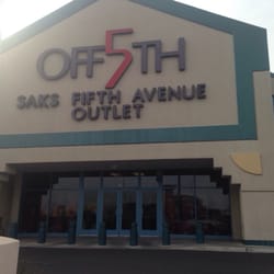 Off 5th- Saks Fifth Ave - Orange, CA, United States