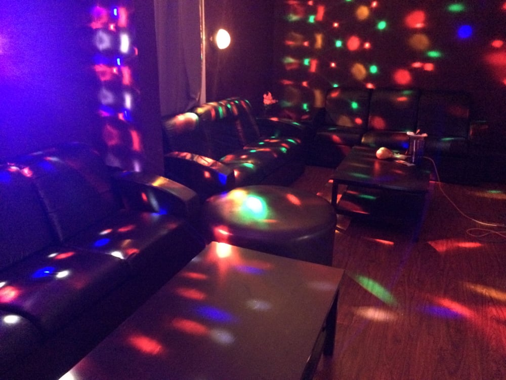KBOX Karaoke House Karaoke Oakland Pittsburgh, PA Reviews