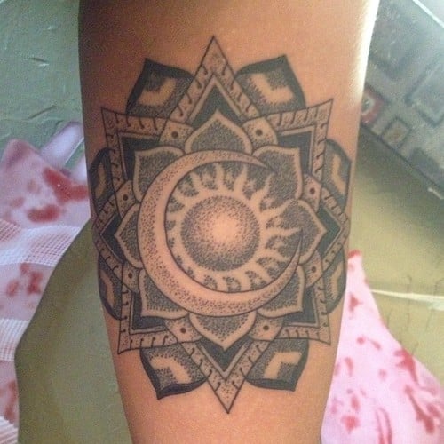 female tattoo dotwork mandala tattoo sacred geometry female tattoo dotwork mandala tattoo sacred geometry