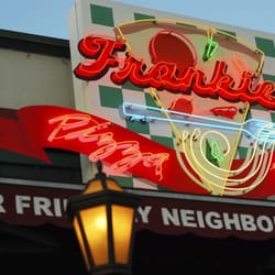 Frankie's Pizza & Pasta logo
