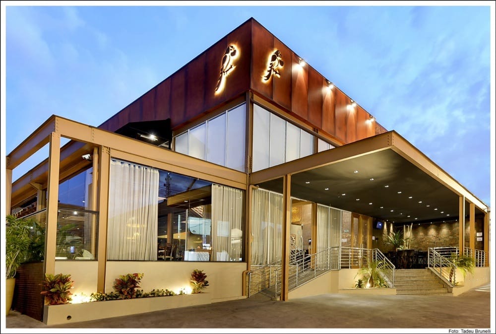 Coco Bambu Anália Franco Seafood Tatuapé São Paulo SP, Brazil