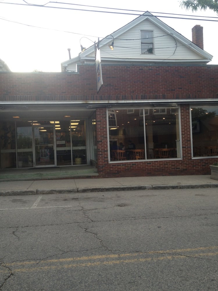 Central Pizza Pizza Southbridge, MA Yelp