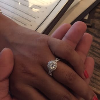 Best jewelry stores for engagement rings nyc