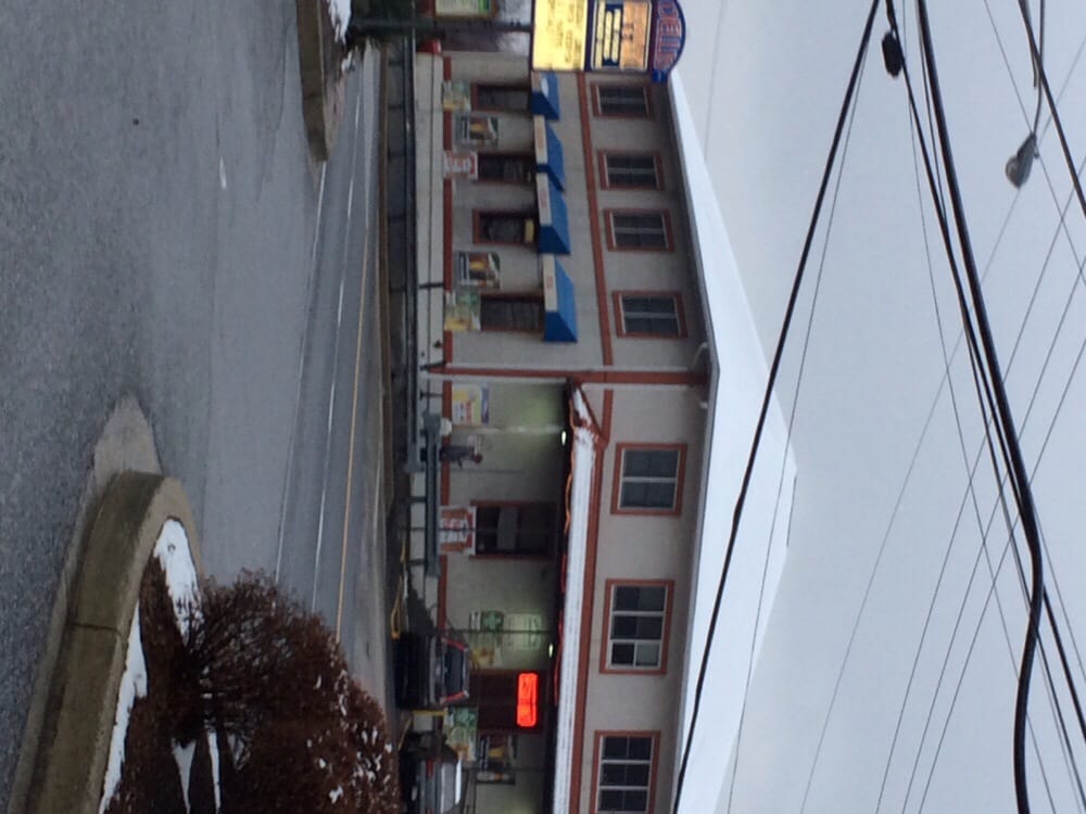 Dellis’ Restaurant Bar & Grill Seafood Rosedale, MD Reviews