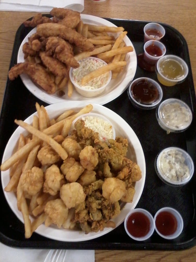 GoldenRod DriveIn Restaurant Ice Cream & Frozen Yogurt Manchester