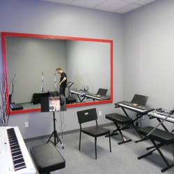 Modern Music School logo