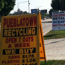 Pueblatown Recycling logo