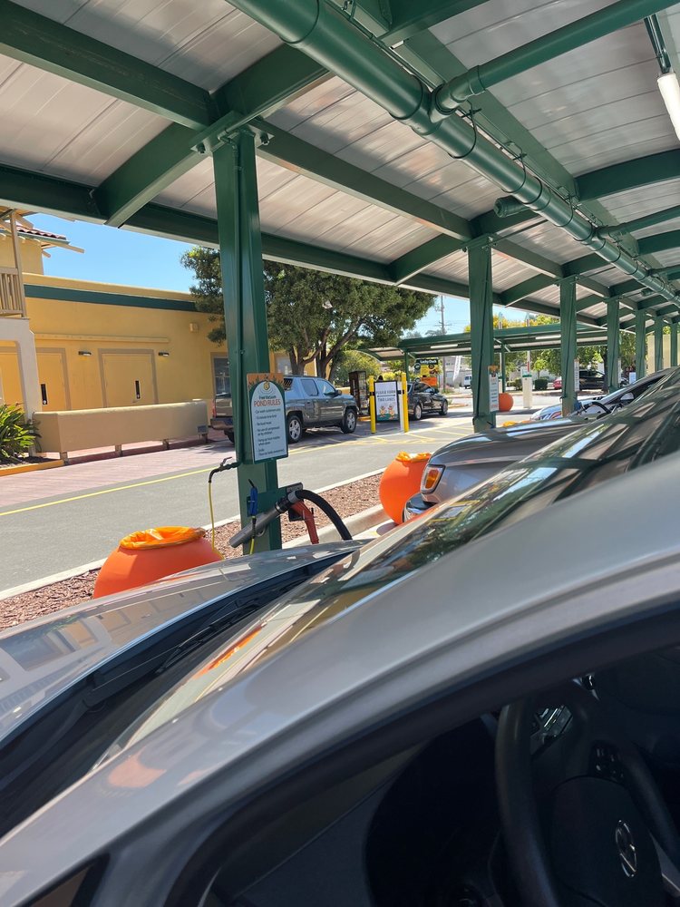 Quick Quack Car Wash