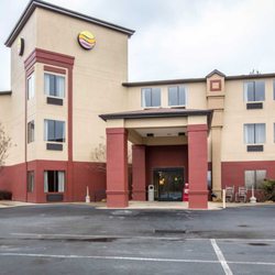 Comfort Inn 16 Photos Hotels 313 Cunningham Rd Franklin Nc Photo Of Comfort Inn Franklin Nc United States