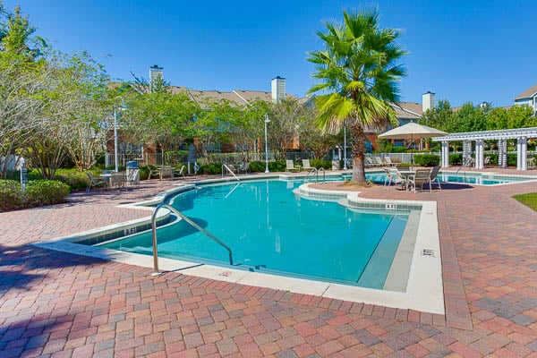 Governors Gate Apartments