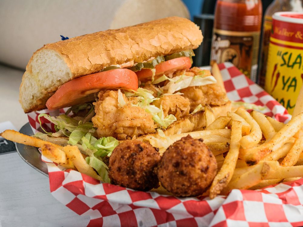 The Catch 113 Photos & 186 Reviews Seafood 724 W Main St